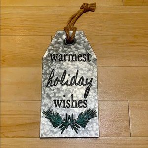 Hanging holiday decoration